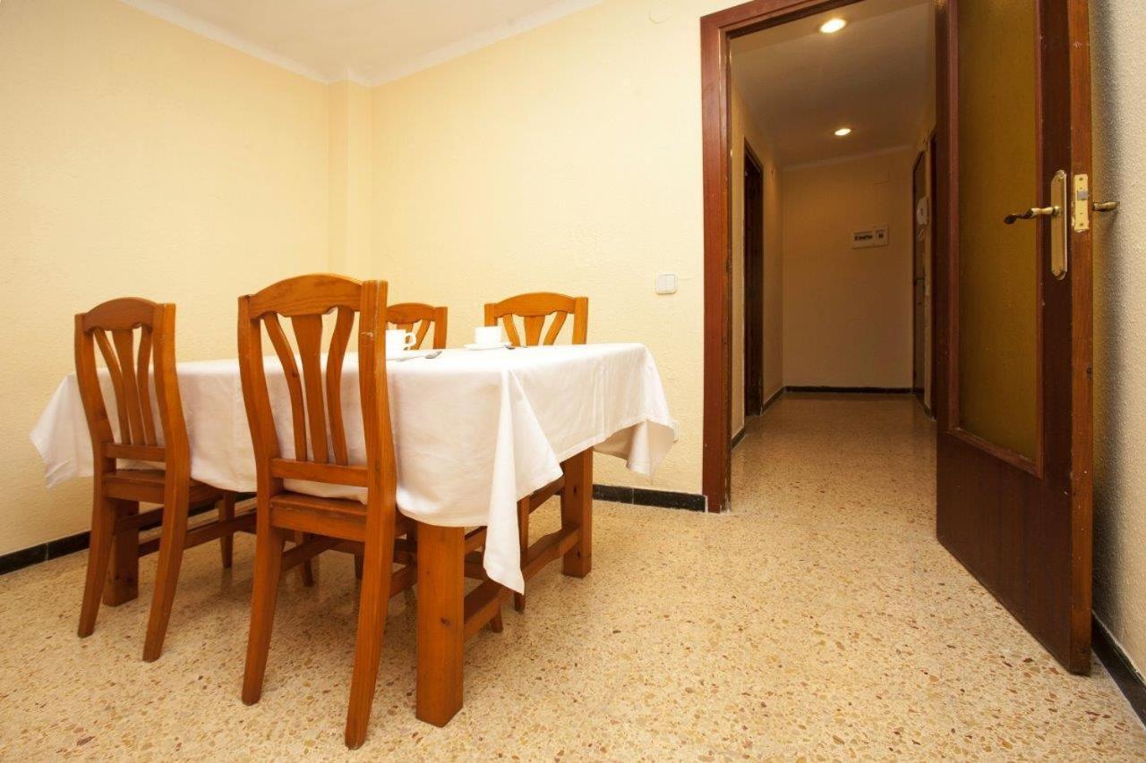 Apartamentos Bahia Dorada Y Iris Salou Exterior photo