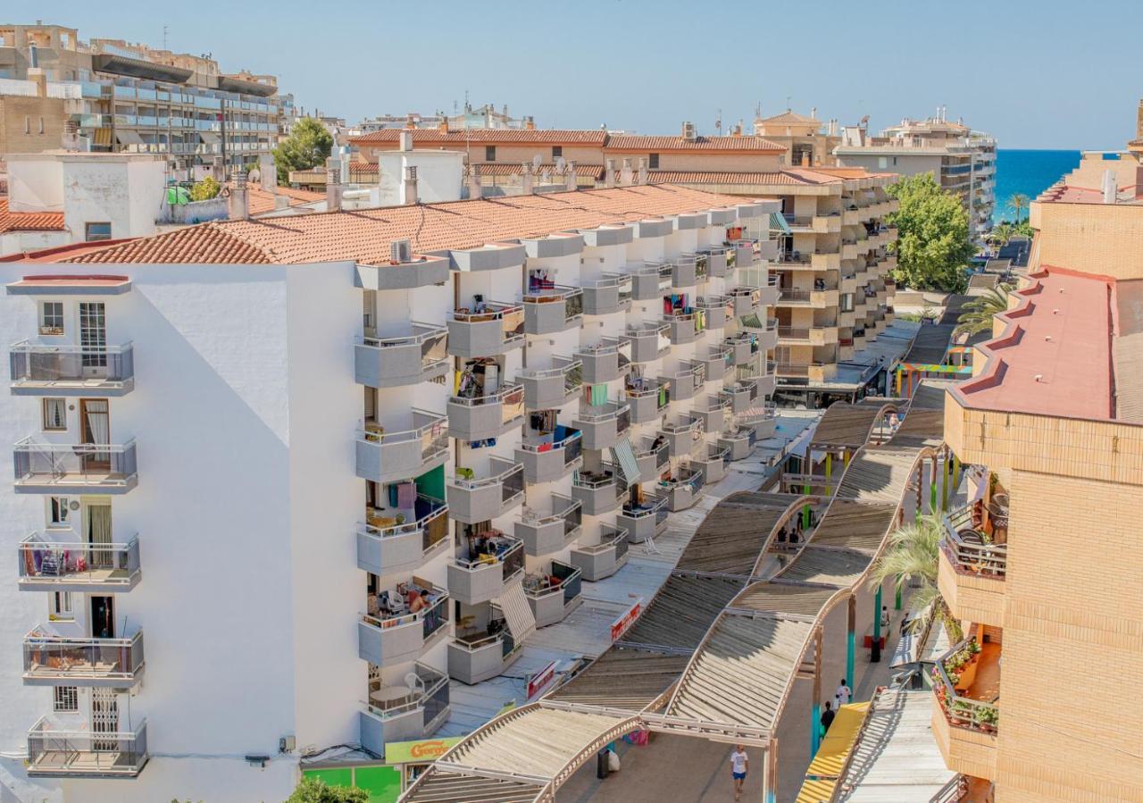 Apartamentos Bahia Dorada Y Iris Salou Exterior photo