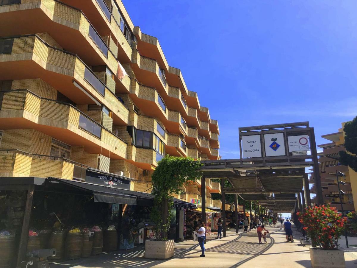 Apartamentos Bahia Dorada Y Iris Salou Exterior photo